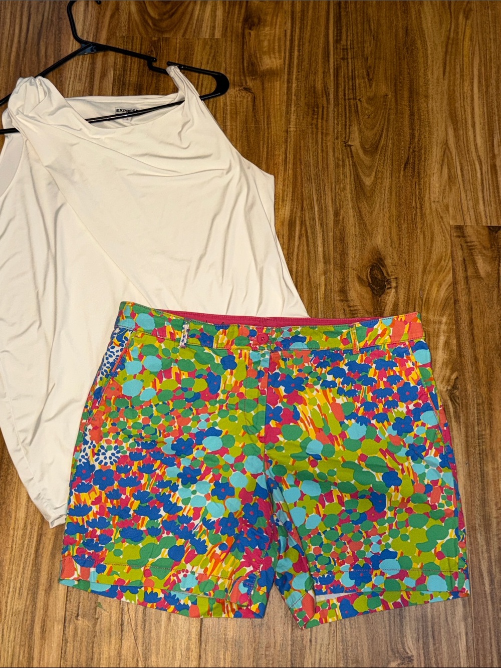 Talbots women shorts 14p petite Multicolor Floral Mosaic pink green  Stretch 6”